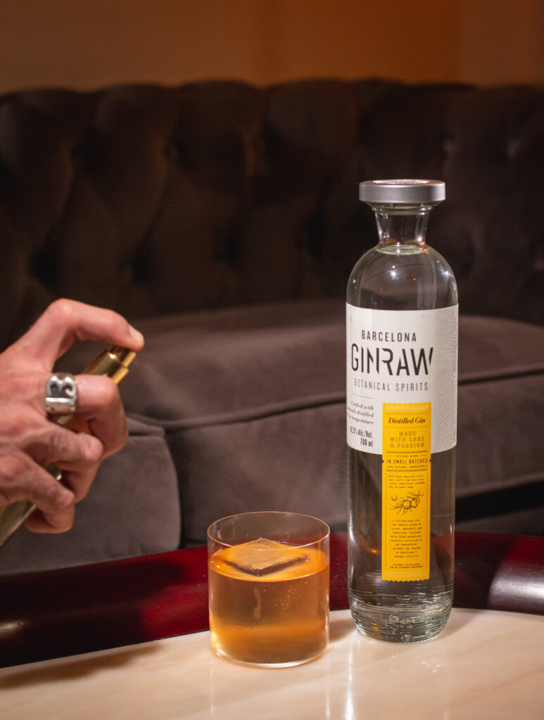 PEACH GIN Madrid Cocktail Week